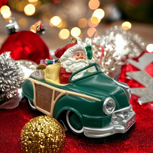 Hallmark Keepsake Ornament Here Comes Santa Series Special Edition 2005 - Picture 1 of 14
